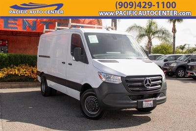 2019 Mercedes-Benz Sprinter 3500 Cargo 144 WB
