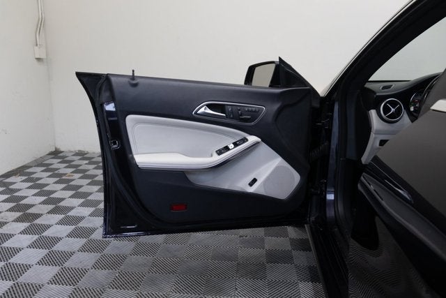 2015 Mercedes-Benz CLA CLA 250