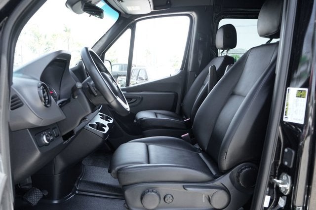 2019 Mercedes-Benz Sprinter 2500 Passenger 144 WB