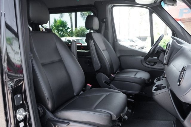 2019 Mercedes-Benz Sprinter 2500 Passenger 144 WB