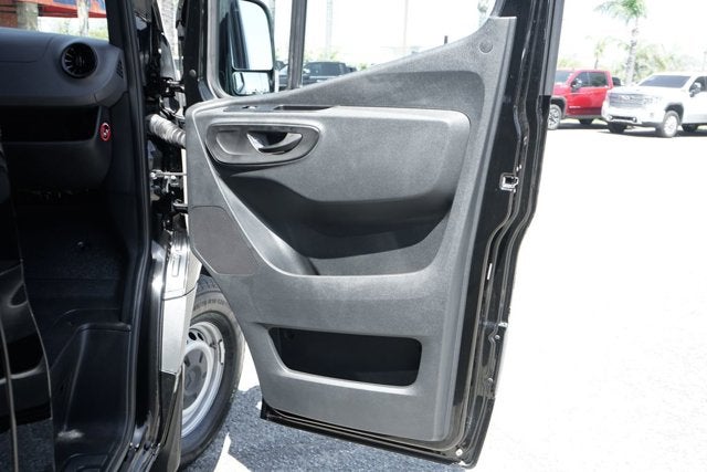 2019 Mercedes-Benz Sprinter 2500 Passenger 144 WB