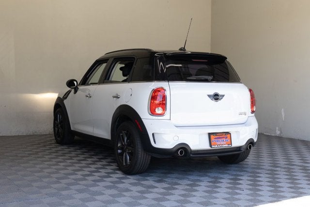 2012 MINI Cooper Countryman Base
