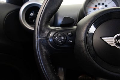 2012 MINI Cooper Countryman Base