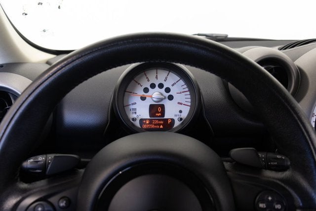 2012 MINI Cooper Countryman Base