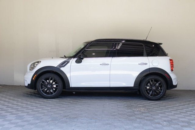 2012 MINI Cooper Countryman Base