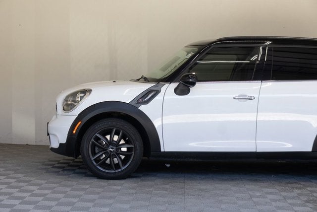 2012 MINI Cooper Countryman Base