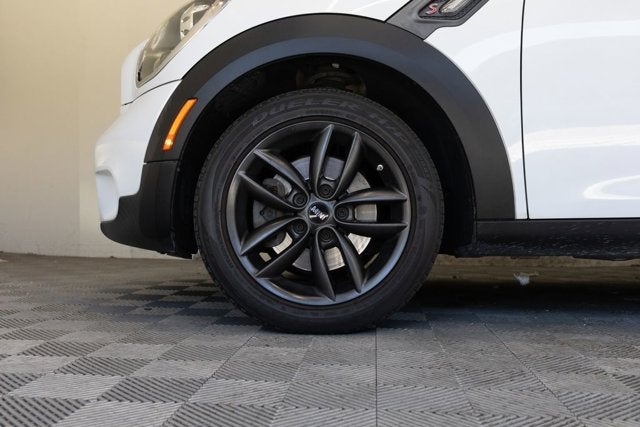 2012 MINI Cooper Countryman Base
