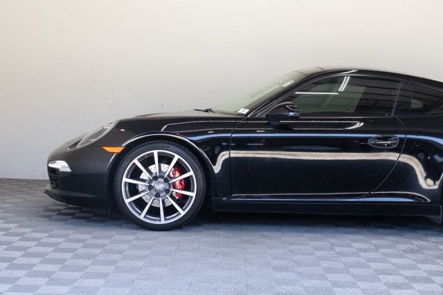 2016 Porsche 911 Carrera