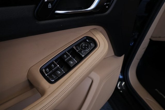 2019 Porsche Macan Base