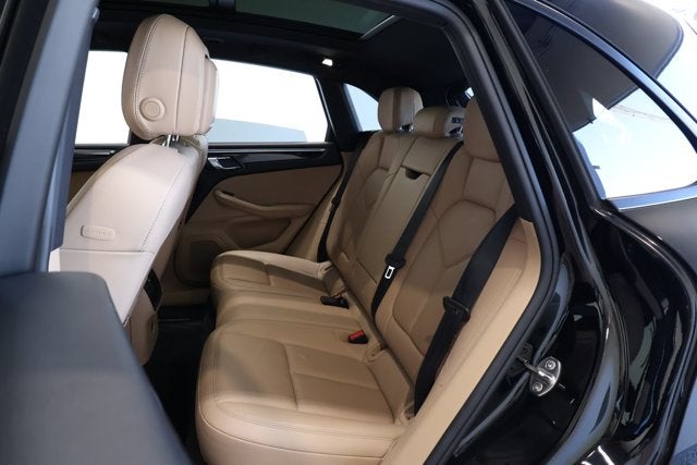 2019 Porsche Macan Base
