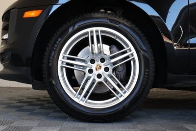 2019 Porsche Macan Base