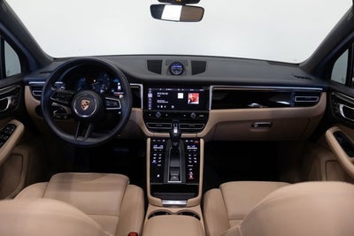 2023 Porsche Macan Base