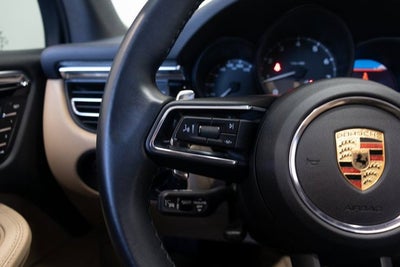 2023 Porsche Macan Base