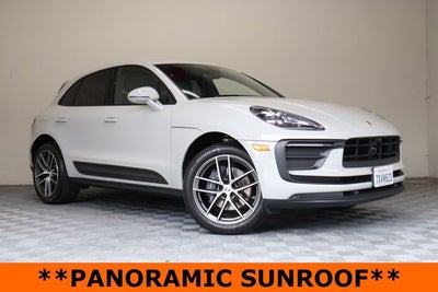 2023 Porsche Macan Base