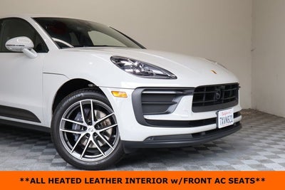 2023 Porsche Macan Base