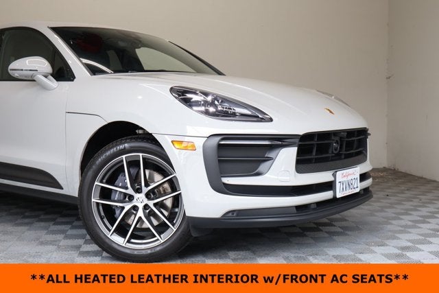 2023 Porsche Macan Base