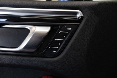 2019 Porsche Macan S