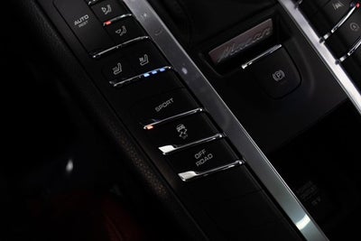 2019 Porsche Macan S