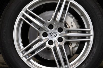 2015 Porsche Macan S