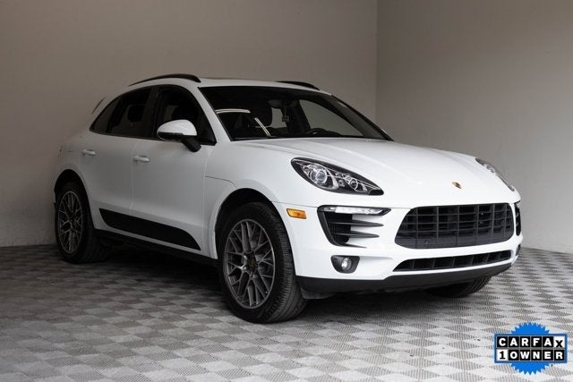 2016 Porsche Macan S