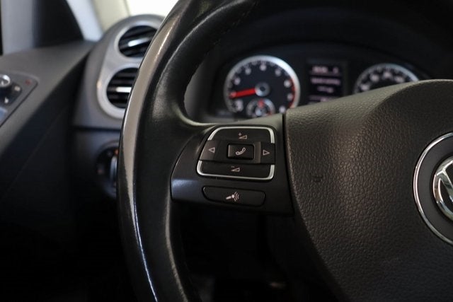 2016 Volkswagen Tiguan SE