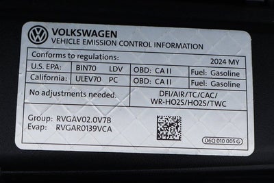 2024 Volkswagen Golf GTI Autobahn