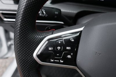 2024 Volkswagen Golf GTI Autobahn