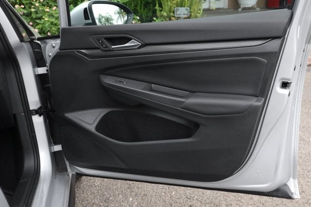 2024 Volkswagen Golf GTI Autobahn