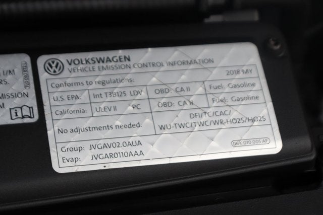 2018 Volkswagen Golf R DCC & Navigation 4Motion