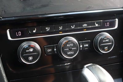 2018 Volkswagen Golf R DCC & Navigation 4Motion