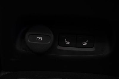 2021 Volvo XC40 P8
