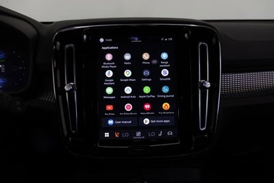 2021 Volvo XC40 P8