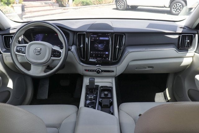 2024 Volvo XC60 B5 Core