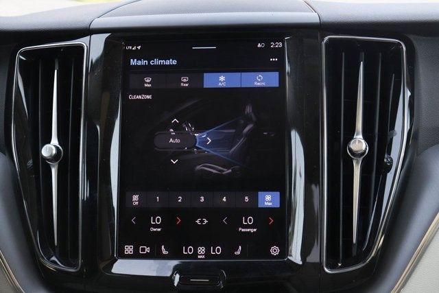 2024 Volvo XC60 B5 Core