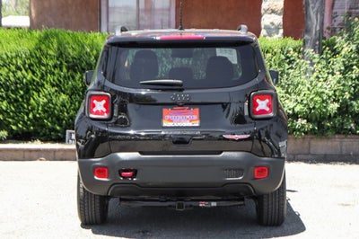 2023 Jeep Renegade Trailhawk