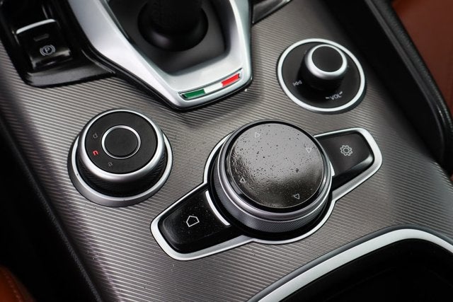 2021 Alfa Romeo Giulia Ti