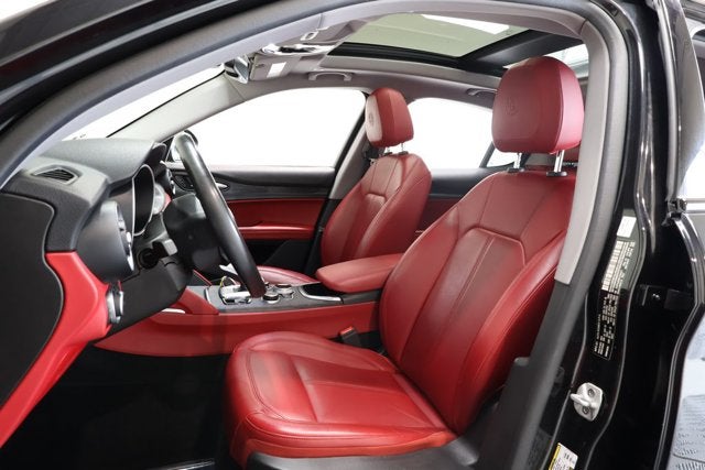 2020 Alfa Romeo Stelvio Base